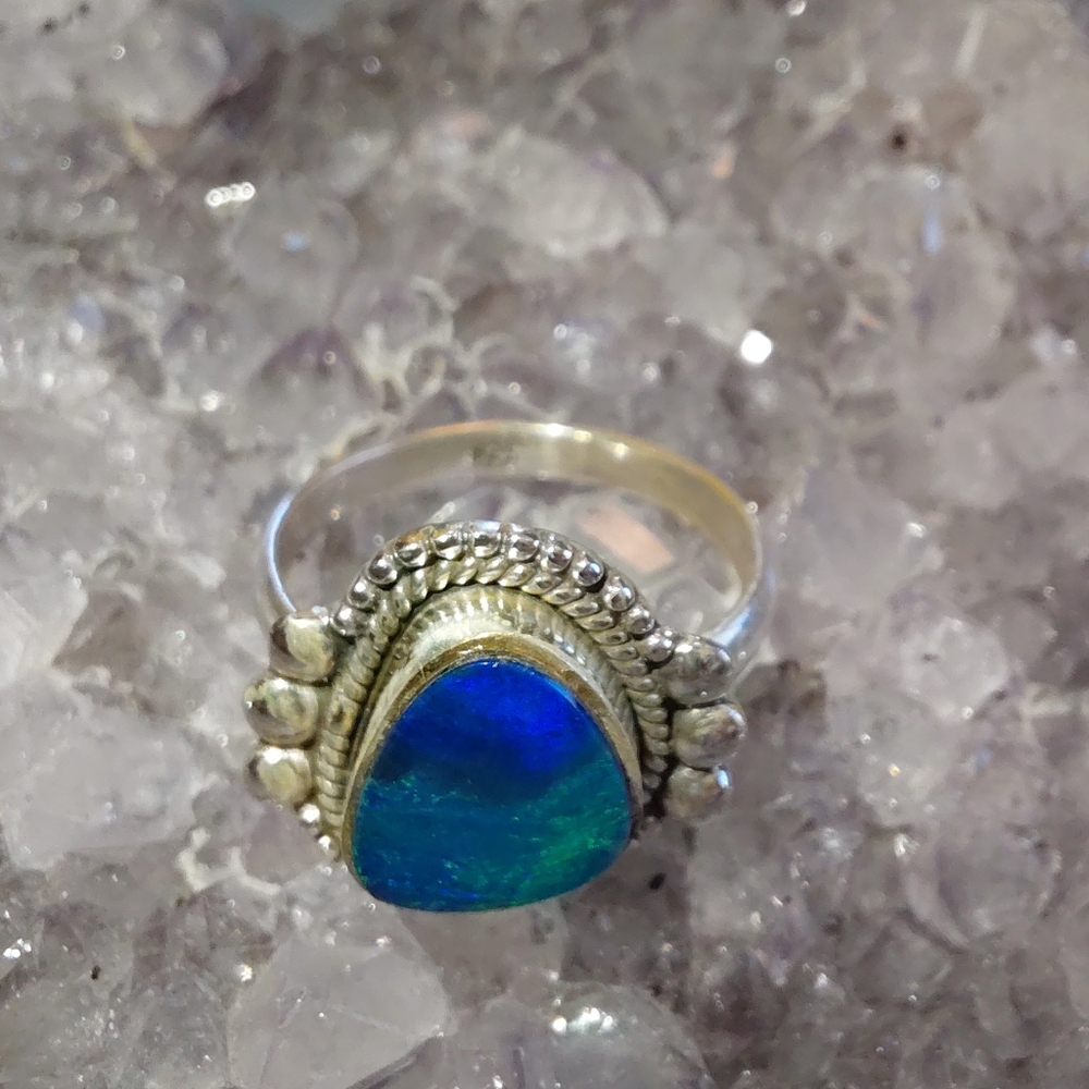 Stunning Australian Opal Silver Ring Size 6 - Picture 2 of 15